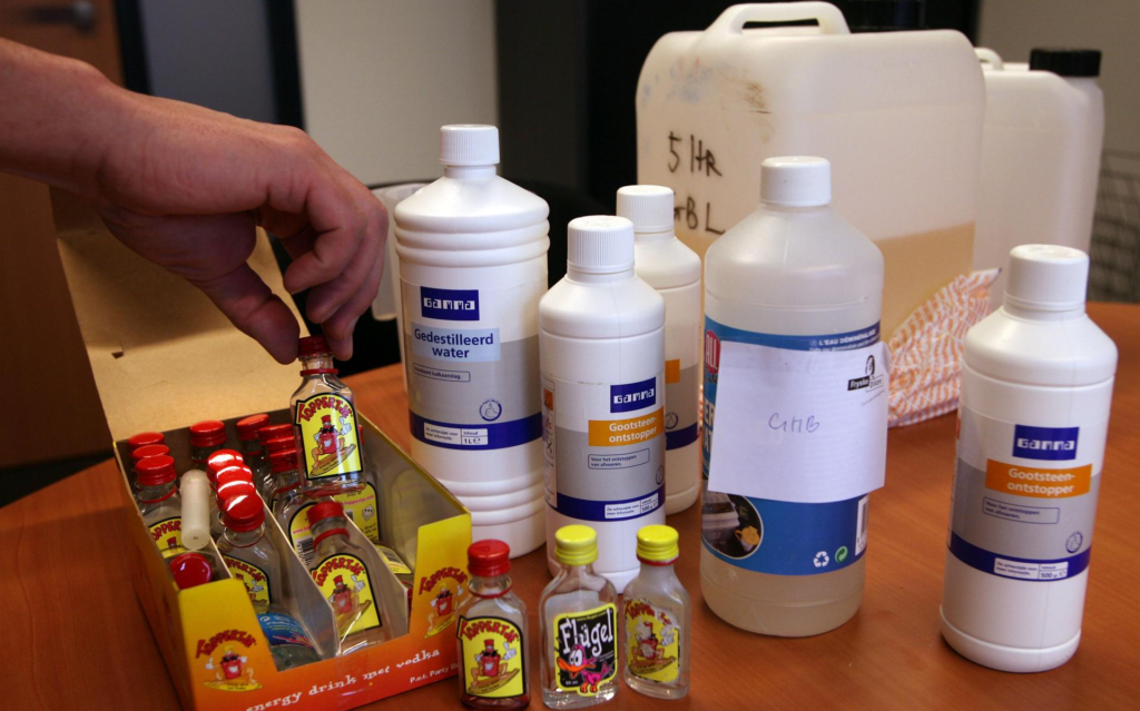 Chemische structuur van GHB molecuul